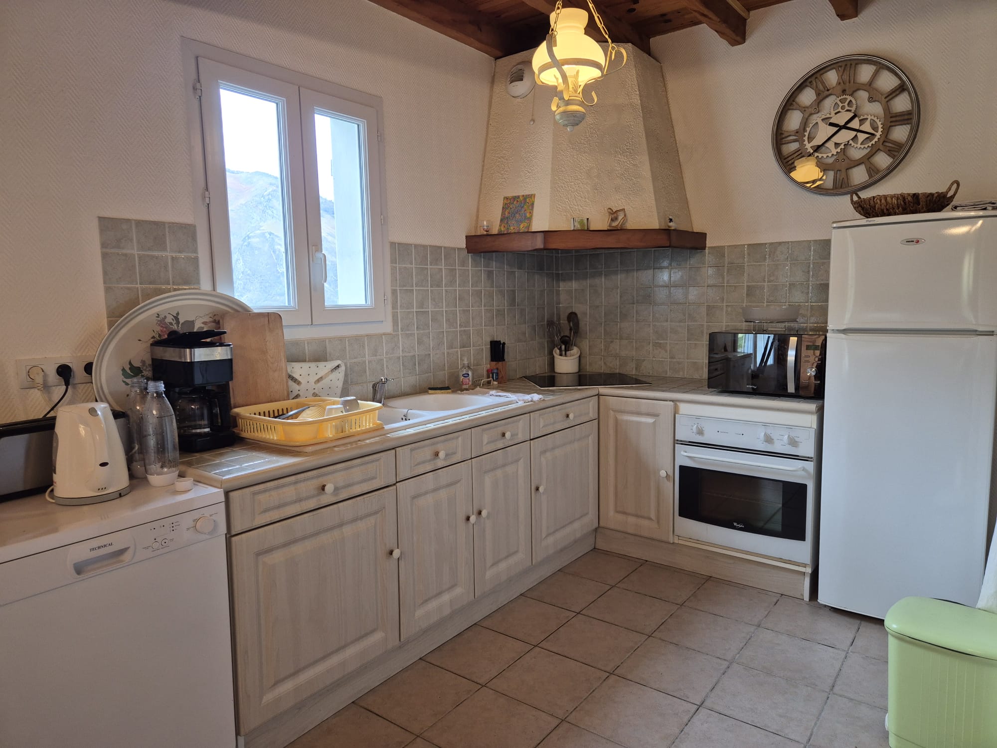 WhatsAp Image 2025-10-25 at 15.47.40