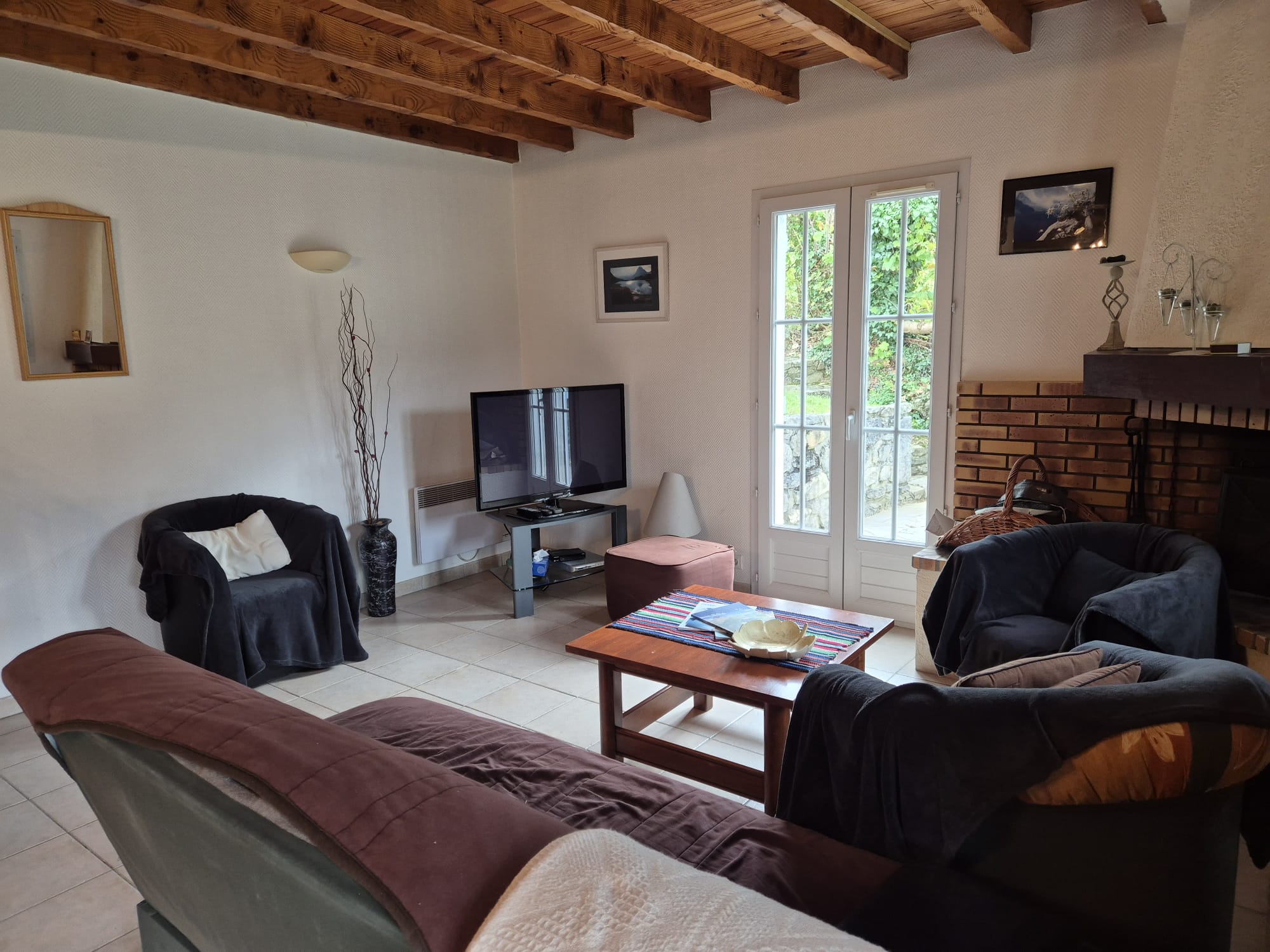 WhatsApp Imag 2025-10-25 at 15.47.39