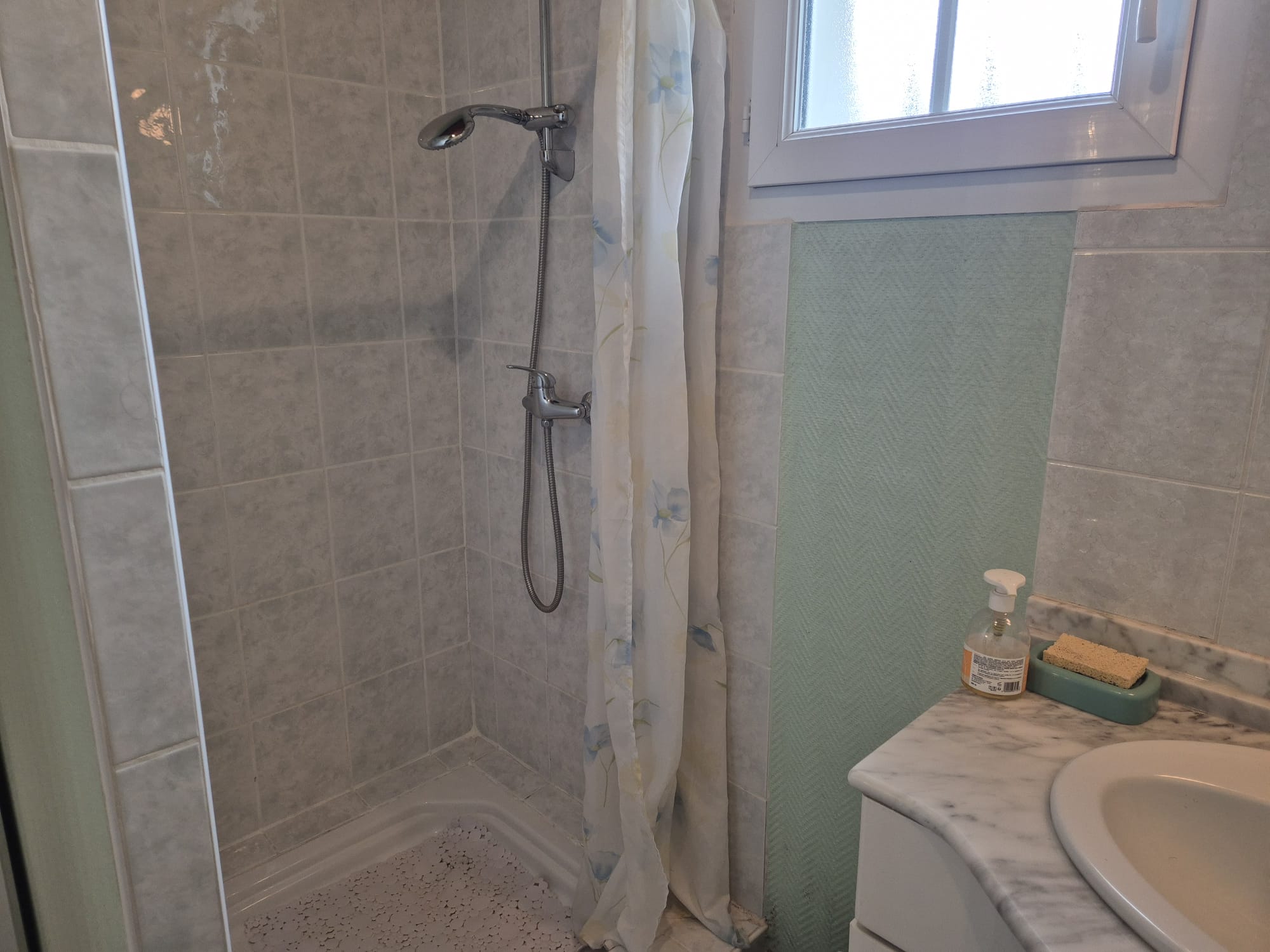 WhatsApp Imge 2025-10-25 at 15.47.42