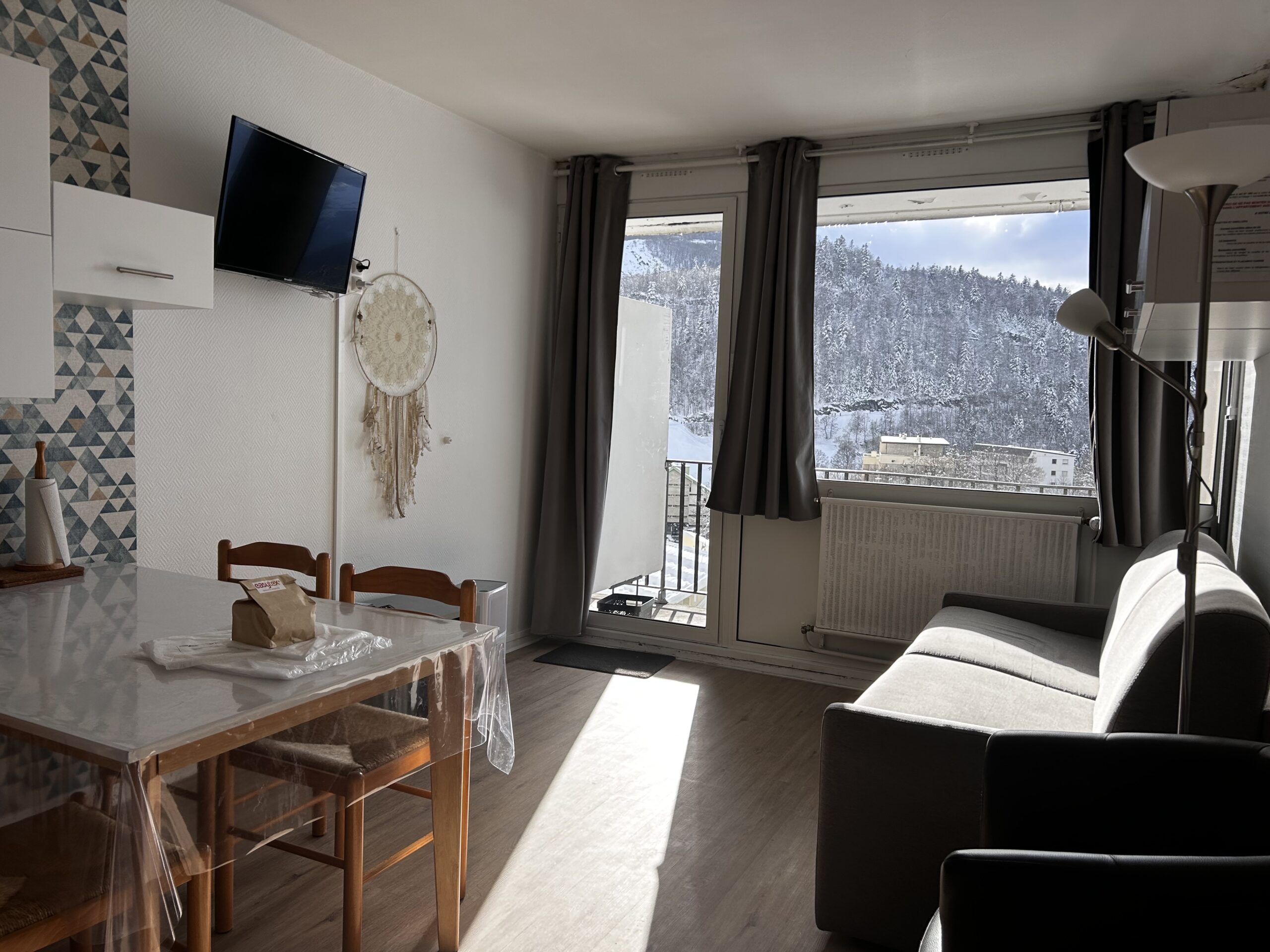 Studio tout équipé pour 6 à 250m des pistes